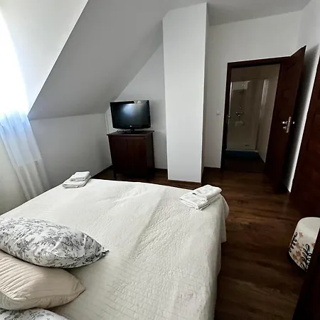 Rodart Morski Bed & Breakfast