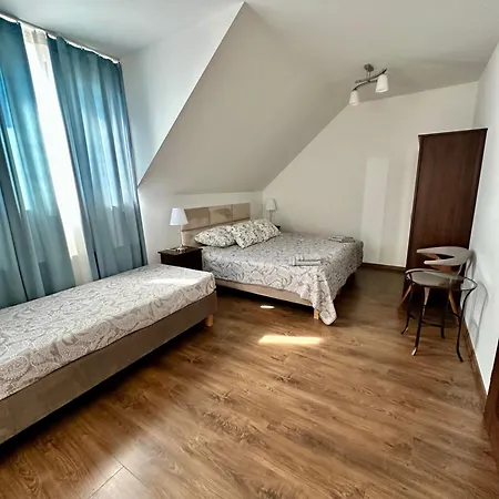 Bed & Breakfast Rodart Morski 4*