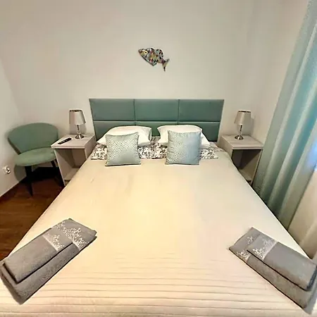 Bed & Breakfast Rodart Morski 4*