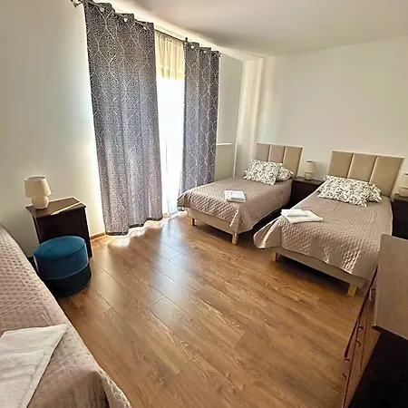 Rodart Morski Bed & Breakfast