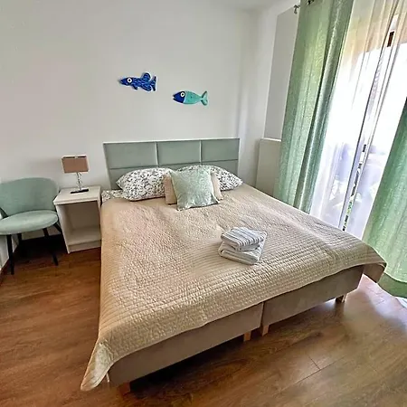 Rodart Morski Bed & Breakfast 4*